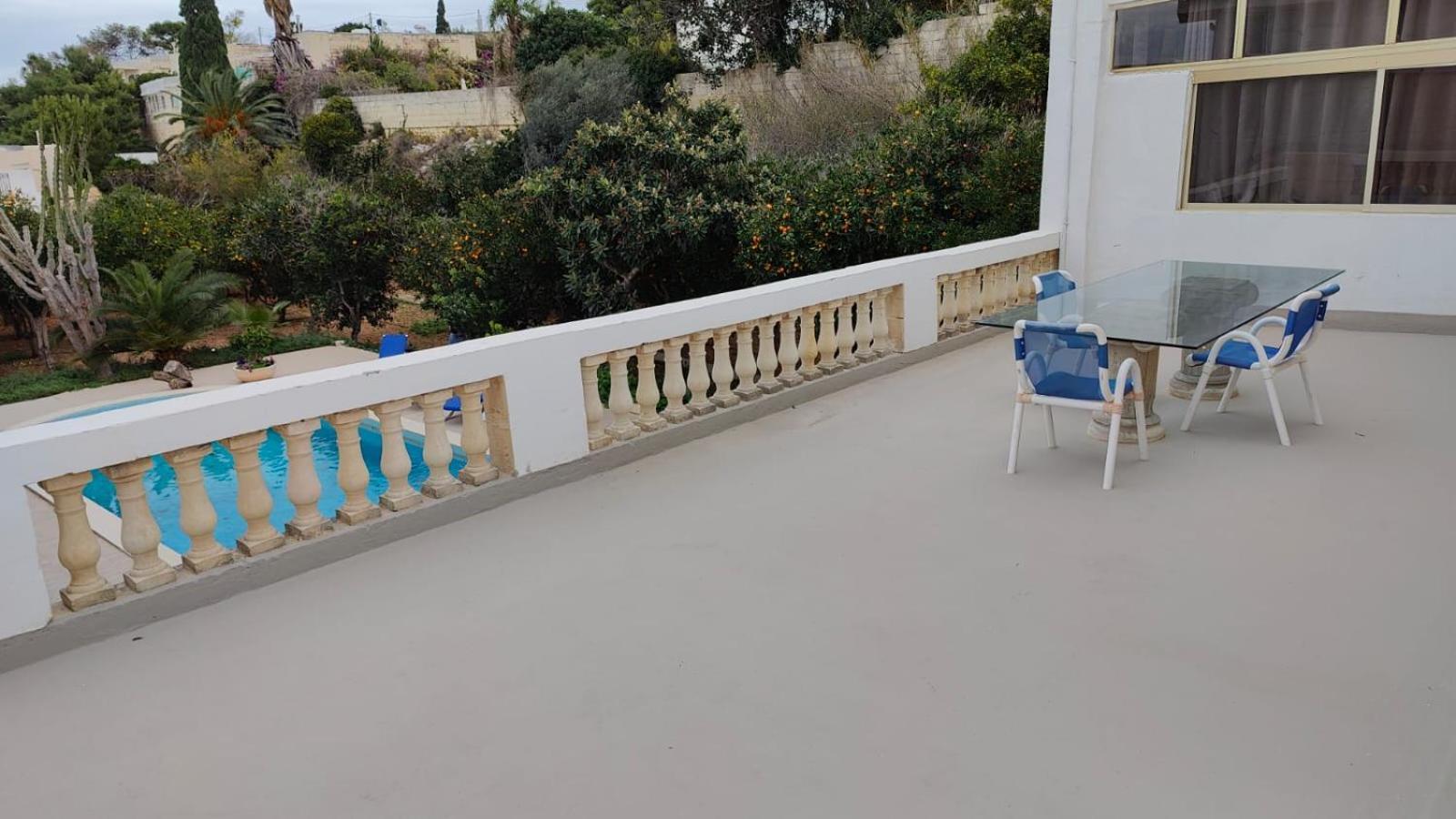 Stunning Villa With Pool, Table Tennis, Table Soccer And A Pool Table Нашшар Экстерьер фото